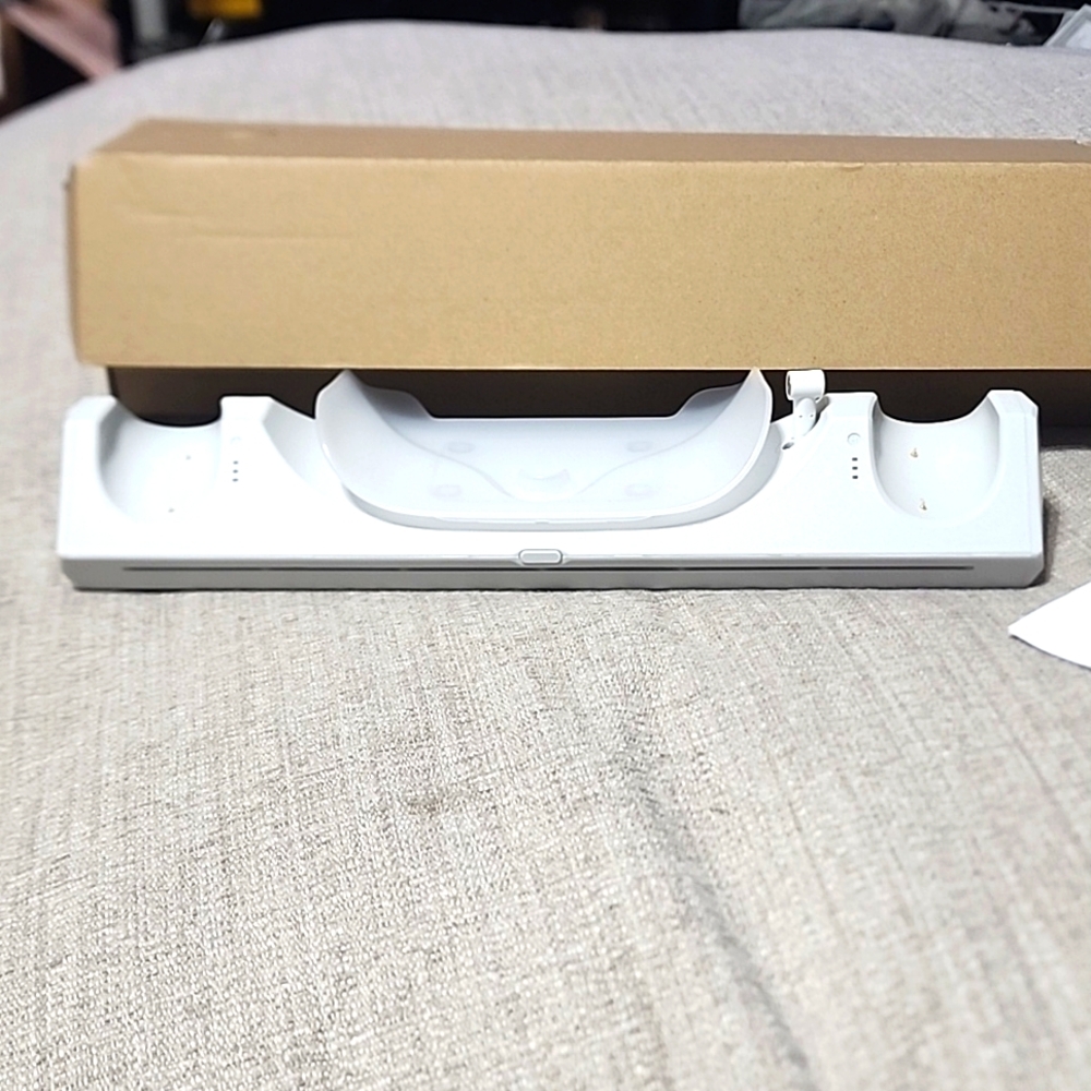 Charging Dock For Oculus Quest 2 White RBG led Fast Charging Dock Only